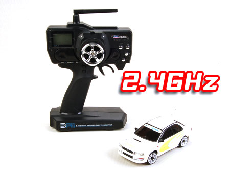 2.4G IWAVER 02 RTR (SUBARU White) with Digital Radio - Click Image to Close